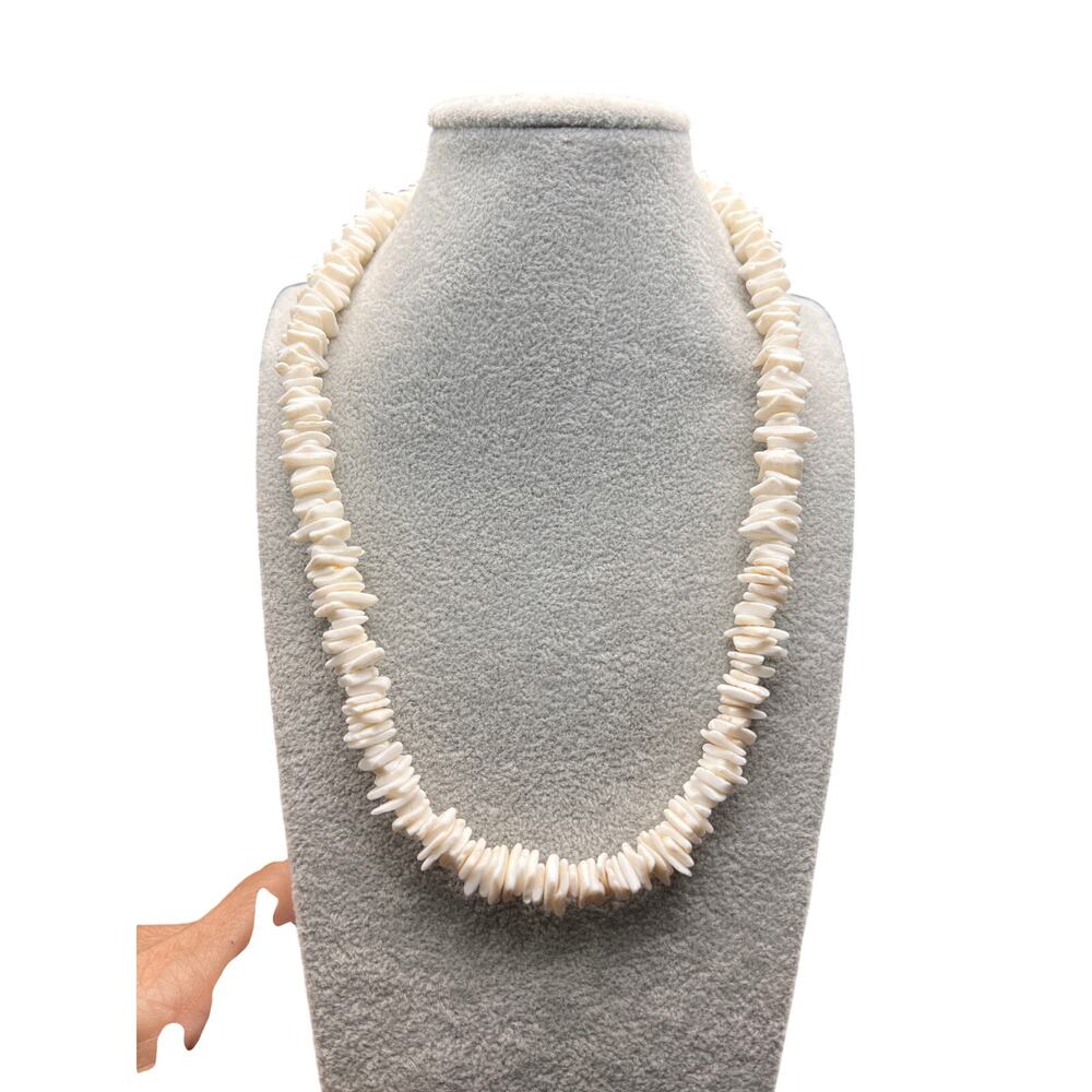 Vintage Puka shell chip slice beaded choker necklace surfer Summer beach boho